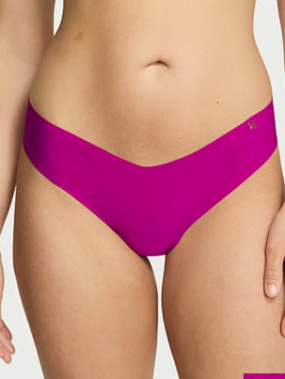 Victoria's Secret No Show Thong Women Seamless Panty Medium New VS berrylicious